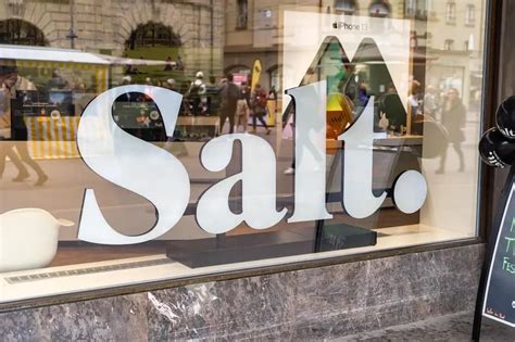 Boost Sales: Promote Offers on Salt Switzerland